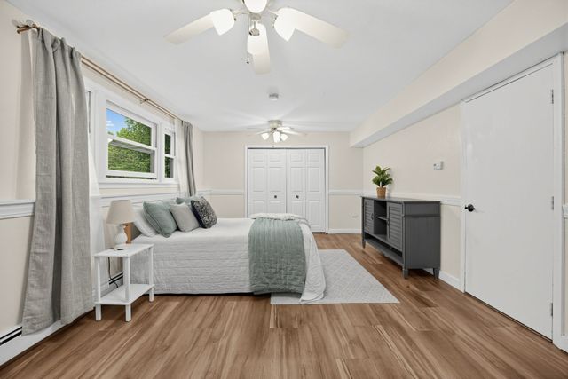 21 Andrew Cir, Stoughton, MA 02072