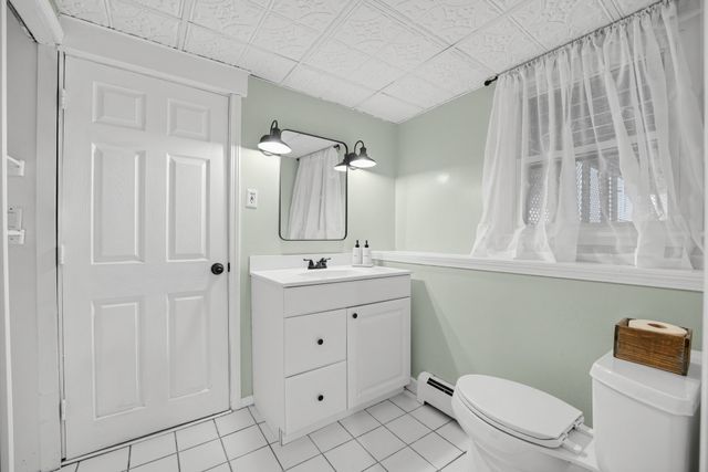 21 Andrew Cir, Stoughton, MA 02072