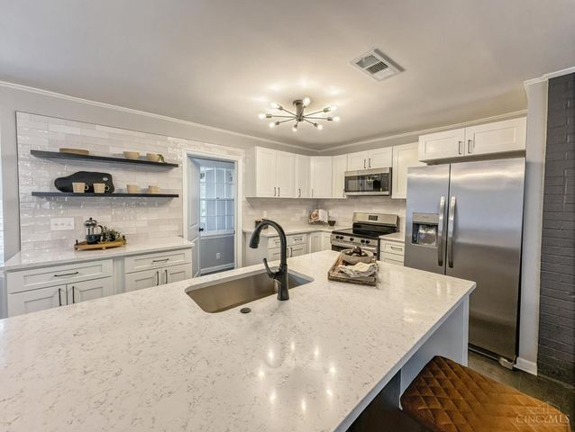 654 Doepke Lane, Springfield Twp., OH 45231