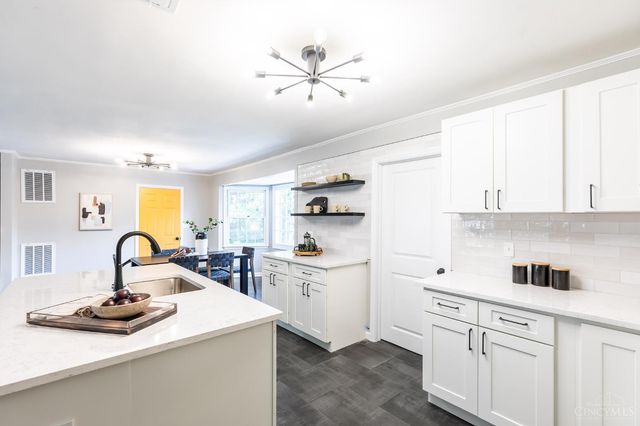 654 Doepke Lane, Springfield Twp., OH 45231