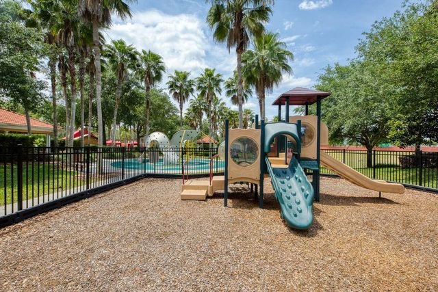 166 CARRERA AVENUE, Davenport, FL 33897