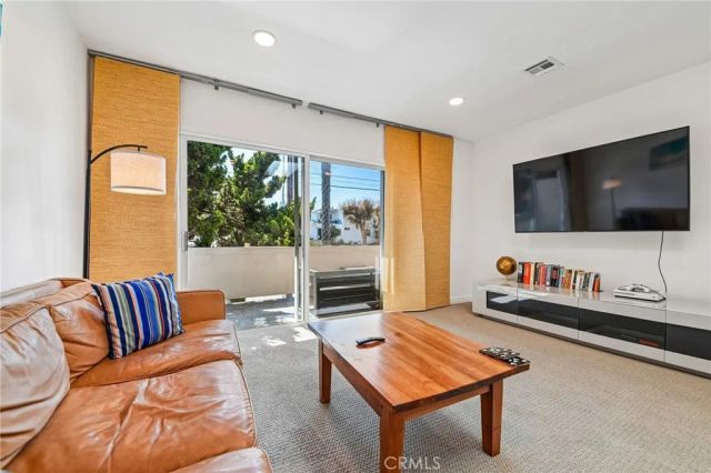 3754 Sawtelle Boulevard, Los Angeles, CA 90066