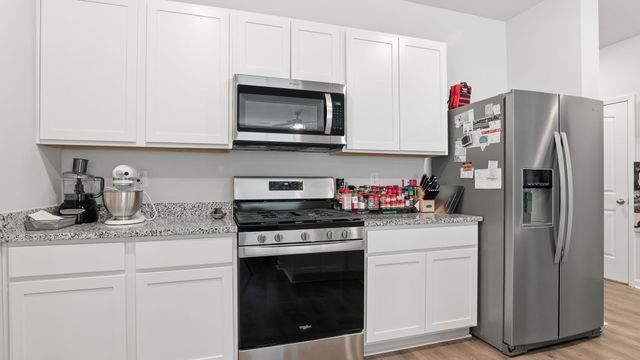 7085 Scotlyn Way, White House, TN 37188