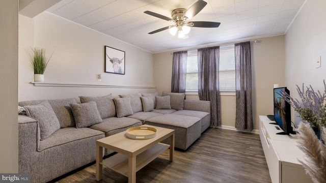 505 WELLINGTON RD, Norristown, PA 19403