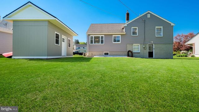 505 WELLINGTON RD, Norristown, PA 19403