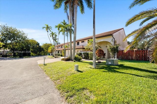 2560 Bass Way 2560, Cooper City, FL 33026