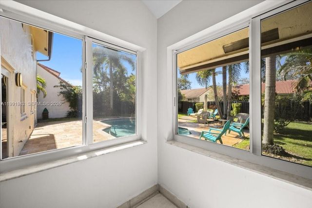 2560 Bass Way 2560, Cooper City, FL 33026