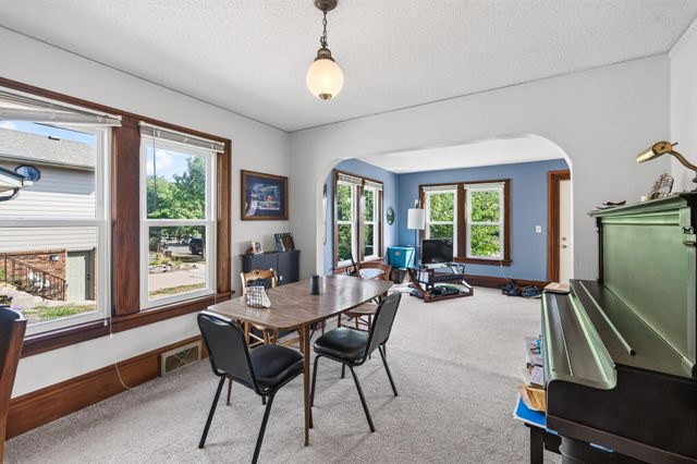 287 Duke Street, Saint Paul, MN 55102