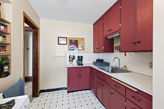 287 Duke Street, Saint Paul, MN 55102