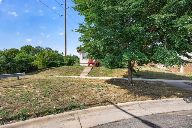 287 Duke Street, Saint Paul, MN 55102