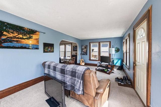 287 Duke Street, Saint Paul, MN 55102