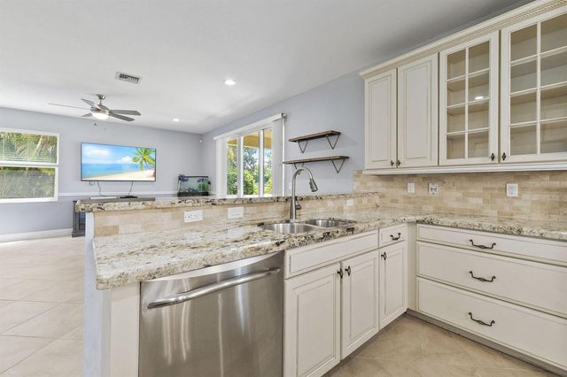 1428 SE Summit Trail, Stuart, FL 34997