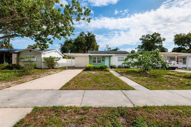 661 63RD AVENUE S, St Petersburg, FL 33705