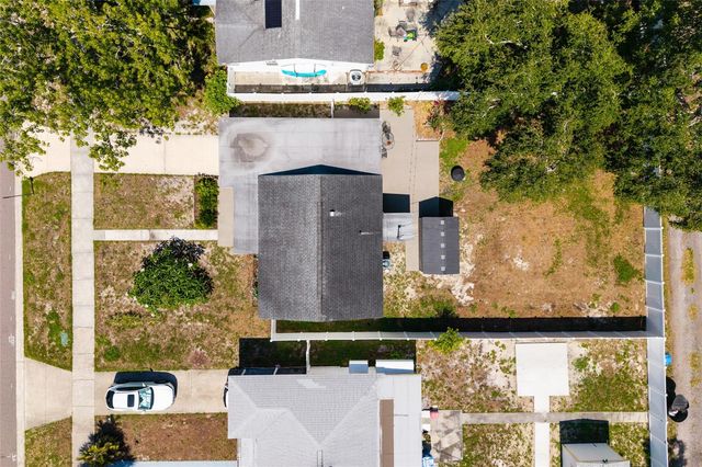 661 63RD AVENUE S, St Petersburg, FL 33705