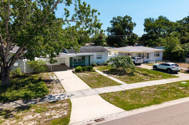 661 63RD AVENUE S, St Petersburg, FL 33705