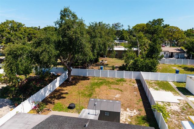 661 63RD AVENUE S, St Petersburg, FL 33705