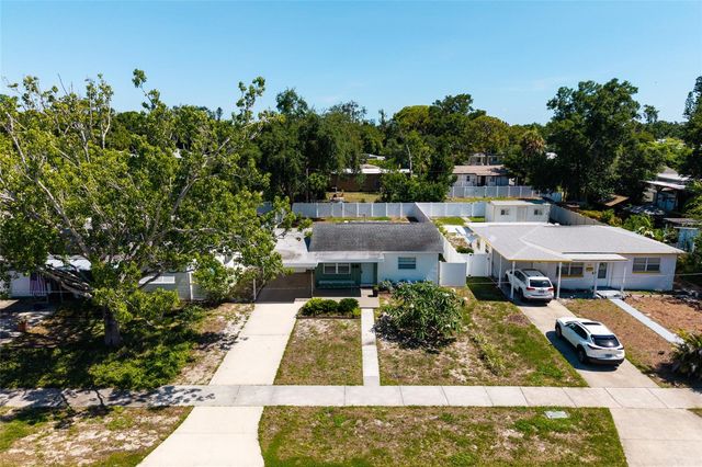 661 63RD AVENUE S, St Petersburg, FL 33705