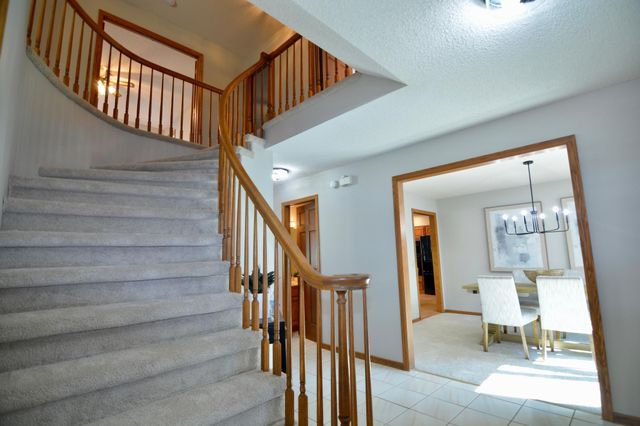 1416 Forest Park Lane, Burnsville, MN 55337