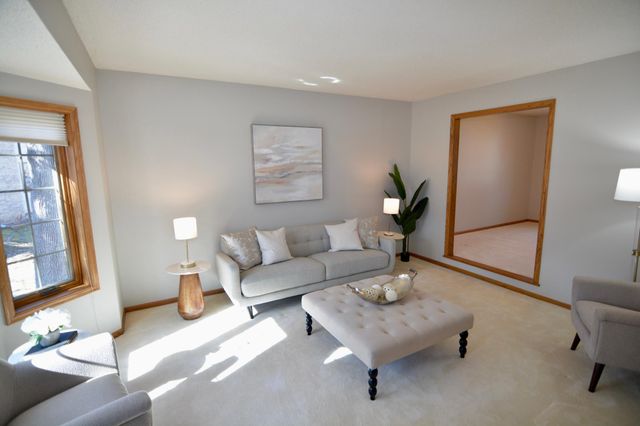 1416 Forest Park Lane, Burnsville, MN 55337