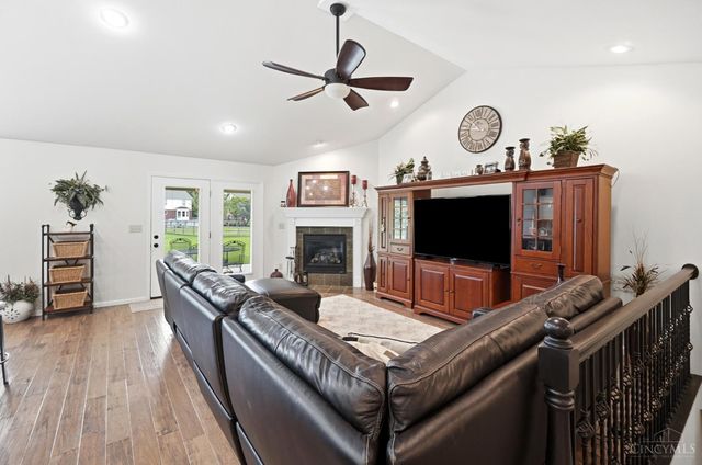 1548 Alexander Drive, Hamilton, OH 45013