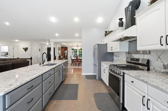 1548 Alexander Drive, Hamilton, OH 45013
