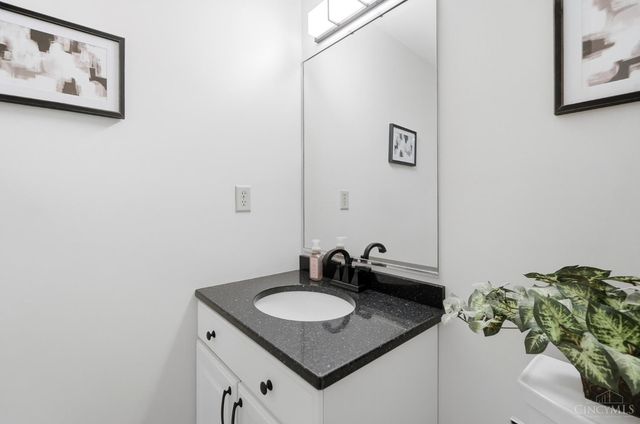 1548 Alexander Drive, Hamilton, OH 45013
