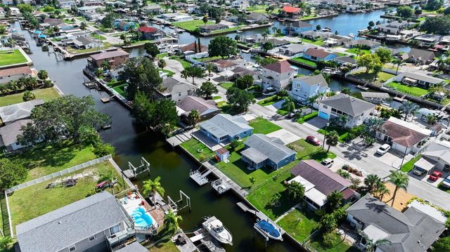 13916 SOMMERS AVENUE, Hudson, FL 34667