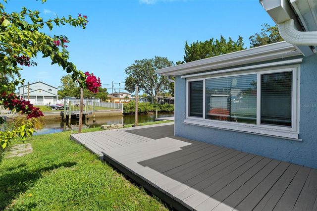 13916 SOMMERS AVENUE, Hudson, FL 34667