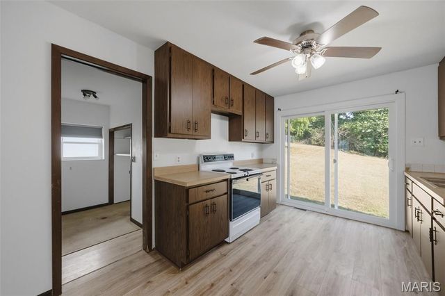 602 Stewart Street, De Soto, MO 63020
