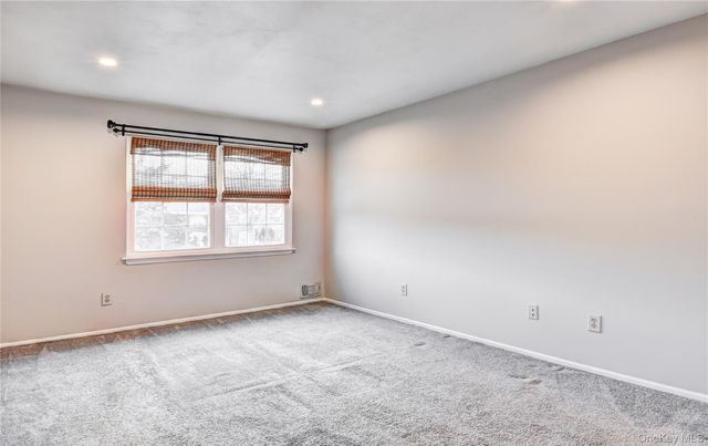 60 The Rise, Warwick, NY 10990