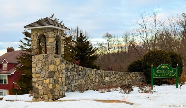 60 The Rise, Warwick, NY 10990