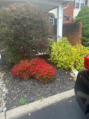 60 The Rise, Warwick, NY 10990