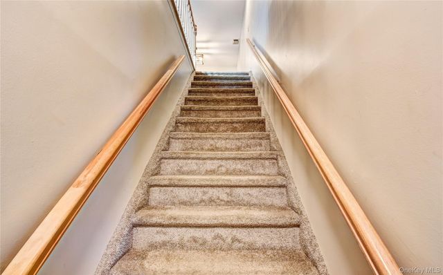 60 The Rise, Warwick, NY 10990