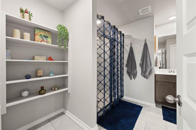 10345 NW 26th Street, Yukon, OK 73099