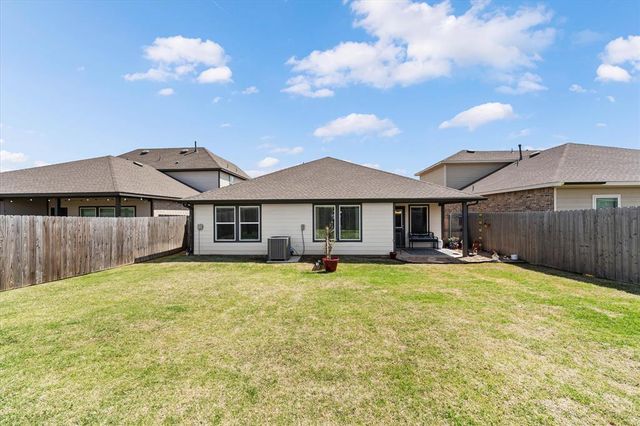 10345 NW 26th Street, Yukon, OK 73099