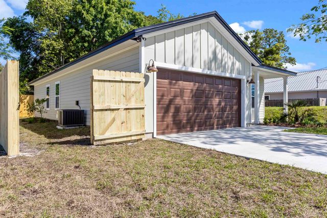 140 Jackson Blvd, St Augustine, FL 32095