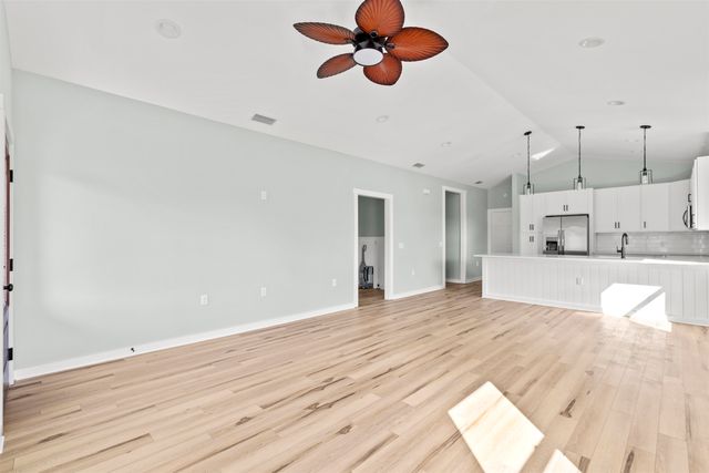 140 Jackson Blvd, St Augustine, FL 32095