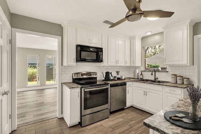 1005 Nottingham Drive, Carrollton, TX 75007