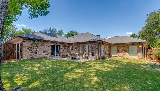 1005 Nottingham Drive, Carrollton, TX 75007