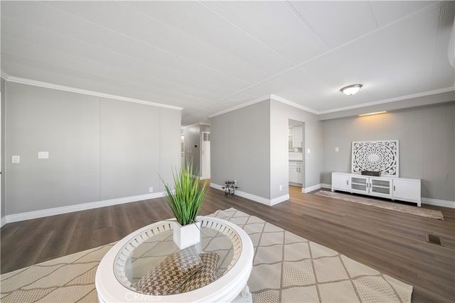 1401 W 9th 61, Pomona, CA 91766