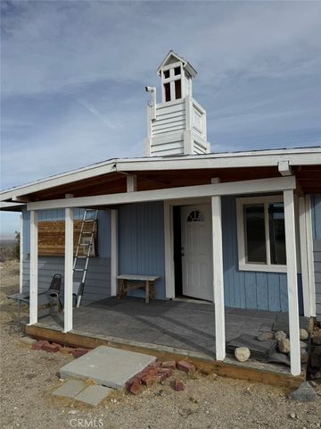 30554 234th Street E, Llano, CA 93544