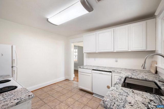 4973 RICHMOND RD, Keswick, VA 22947