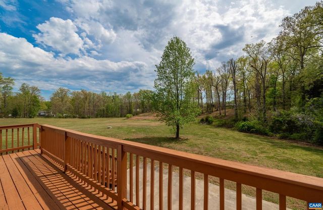 4973 RICHMOND RD, Keswick, VA 22947