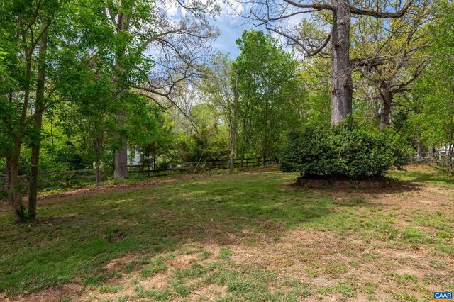 4973 RICHMOND RD, Keswick, VA 22947