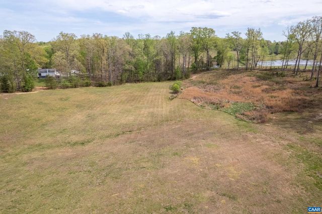 4973 RICHMOND RD, Keswick, VA 22947