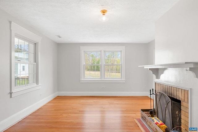 4973 RICHMOND RD, Keswick, VA 22947