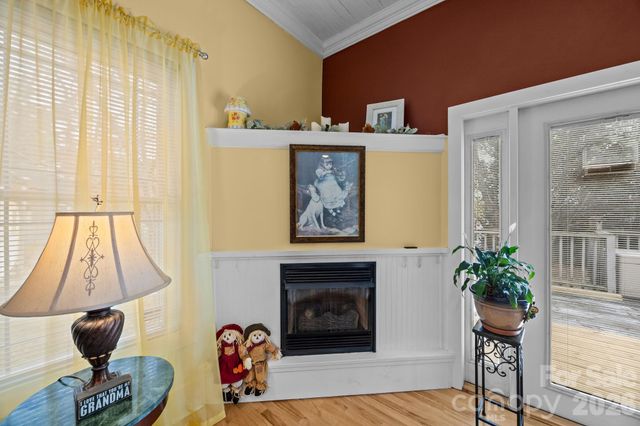 1223 S Lafayette Street, Shelby, NC 28152