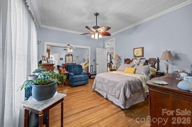 1223 S Lafayette Street, Shelby, NC 28152