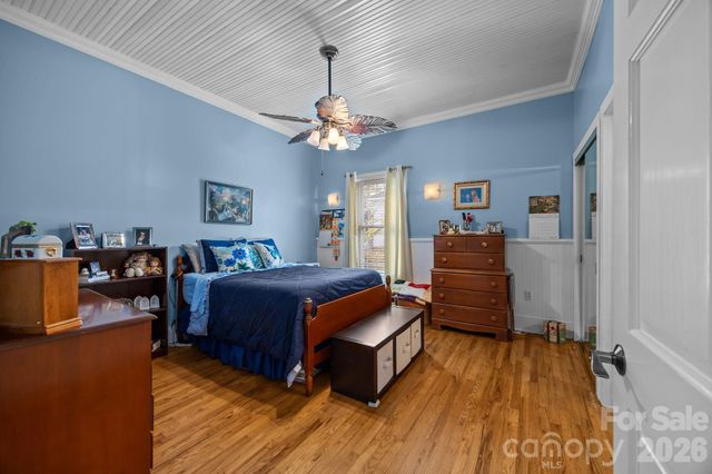 1223 S Lafayette Street, Shelby, NC 28152