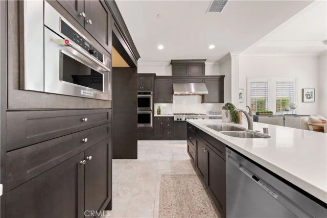 17 Swift, Lake Forest, CA 92630